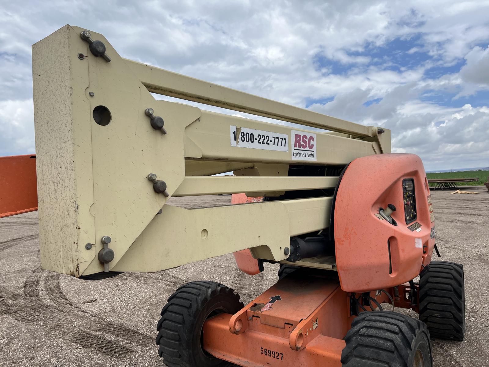 ./imagenes/INVOICE/2019/18191/JLG 450AJ (8).JPG